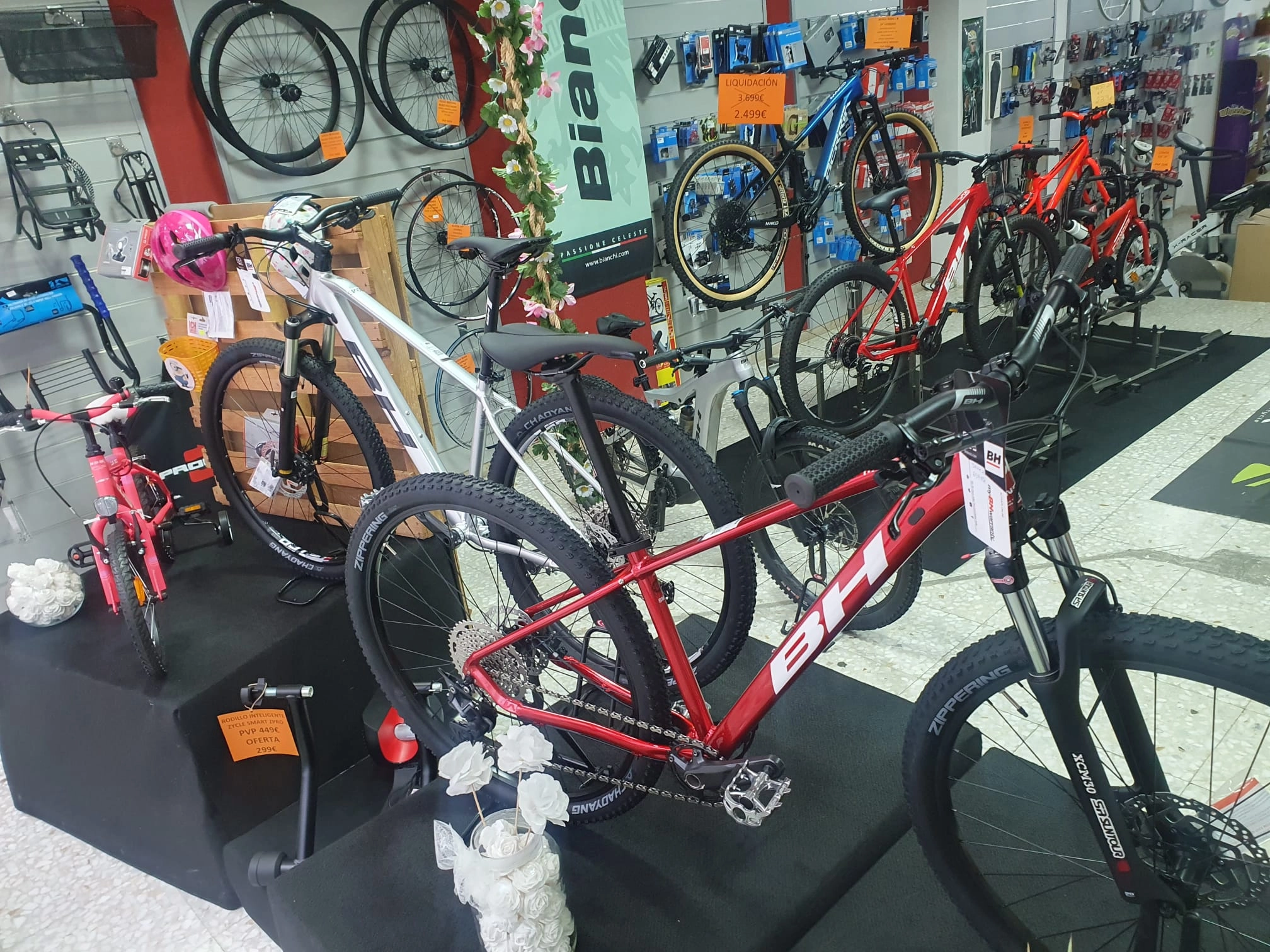 Fotos-tienda-nosolobicis (3)