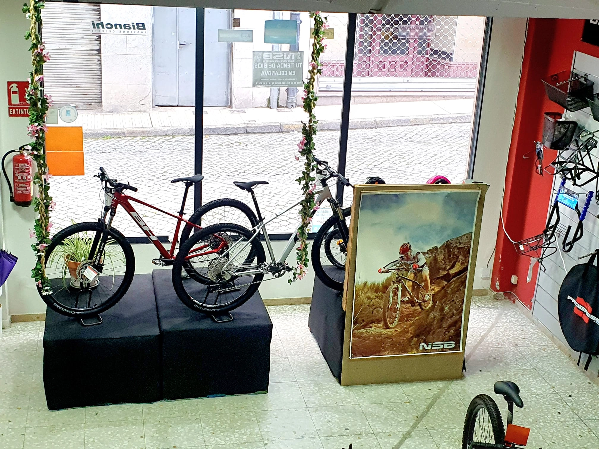 Fotos-tienda-nosolobicis (4)